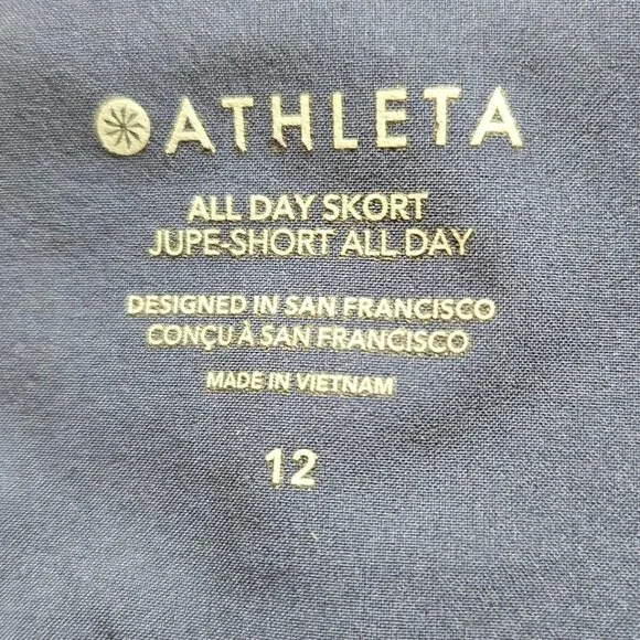 Athleta All Day Skort 12 Navy Blue Athletic Skirt Shorts Travel Athleisure Beach - Picture 9 of 11